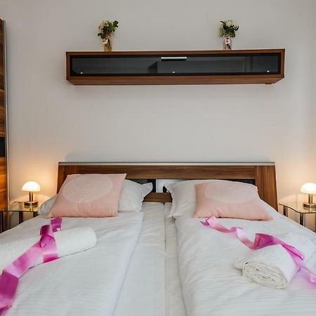 Apartman Lucija Kaštela Eksteriør billede