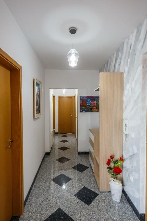 Apartman Lucija Kaštela Eksteriør billede